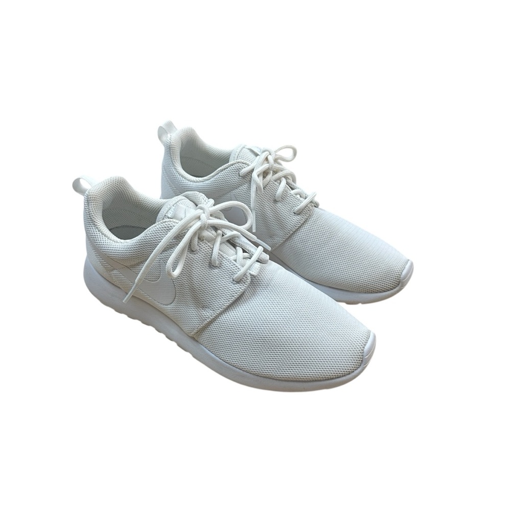 Nike All-White Minimalist Running Sneakers